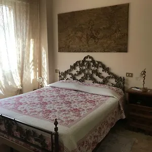 La Lanterna Di Lida E Beppe Bed & Breakfast Pisa